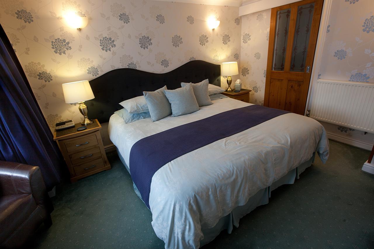 Tudor Cottage Bed & Breakfast Cambridge Zewnętrze zdjęcie